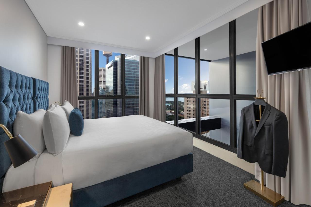 Meriton Suites Pitt Street, Sidney Dış mekan fotoğraf A bedroom at the hotel